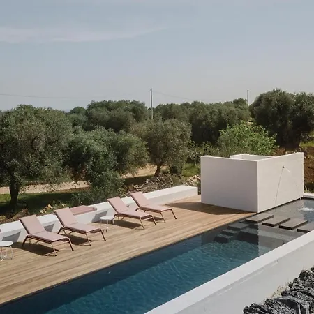 Masseria Dagilupi Bed & Breakfast 4*