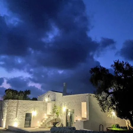 Alojamento de Acomodação e Pequeno-almoço Masseria Dagilupi Ostuni