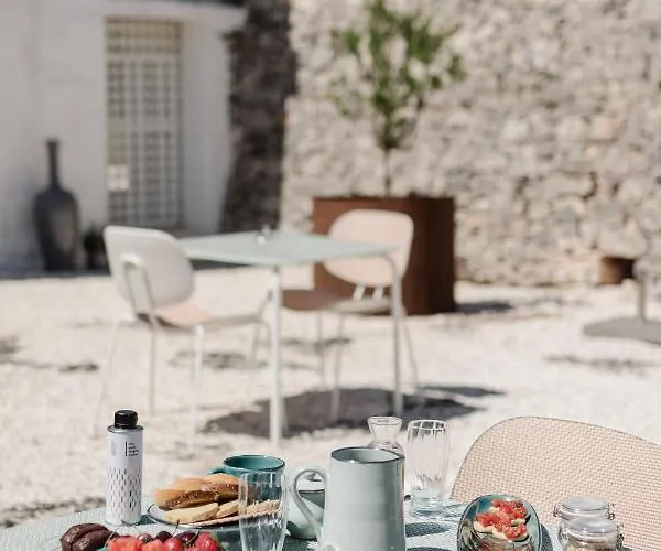 Alojamento de Acomodação e Pequeno-almoço Masseria Dagilupi